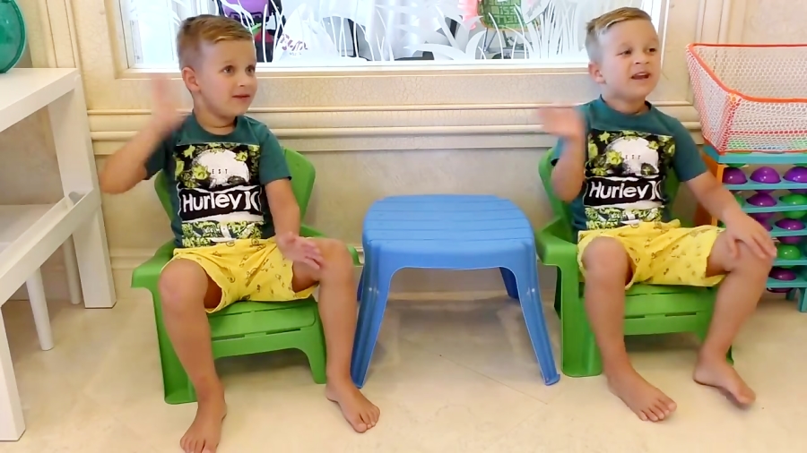 ماجراهای دیانا و روما - پنکه جادویی